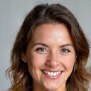 Retrato de Ana García, sonriendo